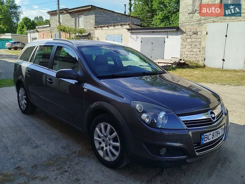 Opel Astra 2009