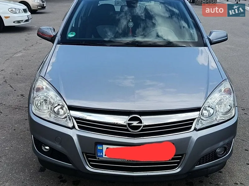 Opel Astra 2007