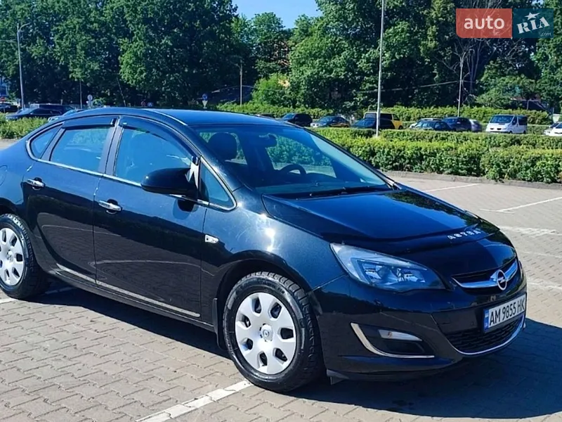 Opel Astra 2015