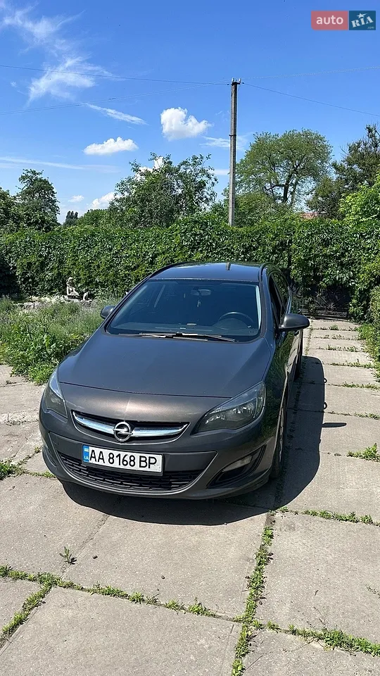 2013 Opel Astra - фото 1