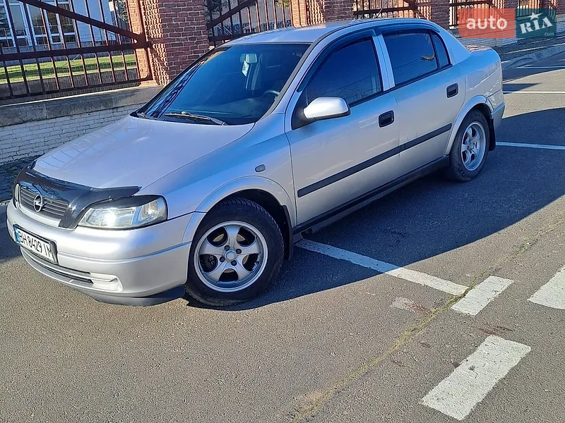 Opel Astra 2004
