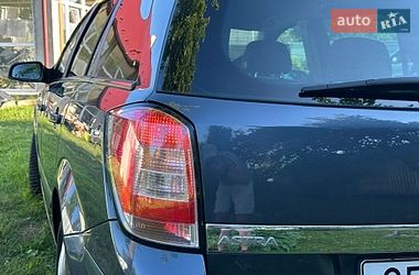 Универсал Opel Astra 2008 в Дрогобыче