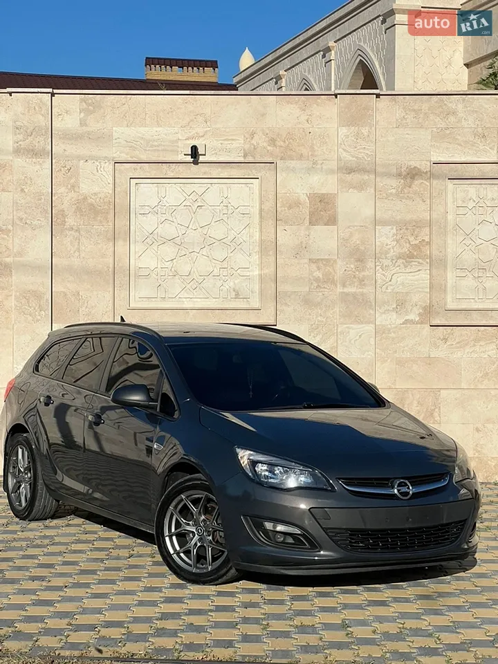 2014 Opel Astra - мініатюра 2