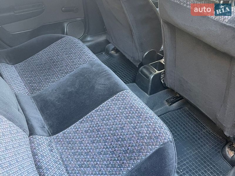 Седан Opel Astra 2006 в Киеве
