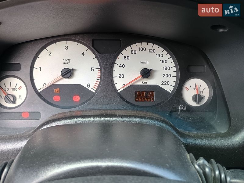 Хетчбек Opel Astra 2000 в Кременчуці