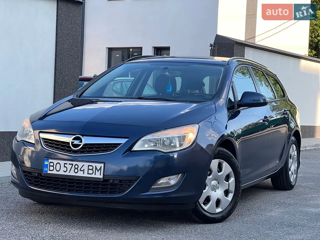 2012 Opel Astra - мініатюра 2