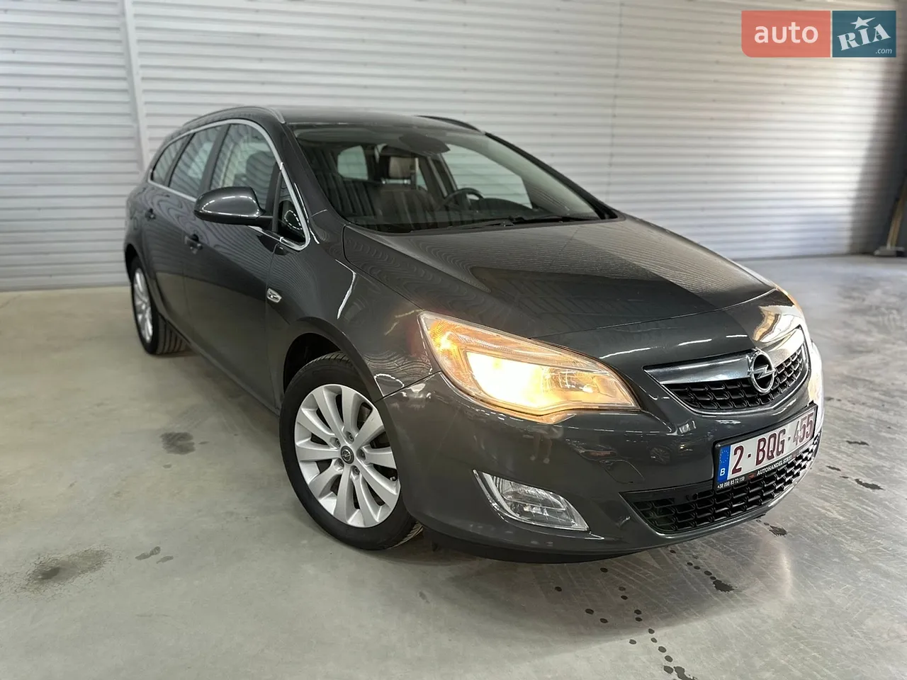 2011 Opel Astra - фото 1