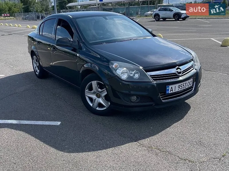 Opel Astra 2013