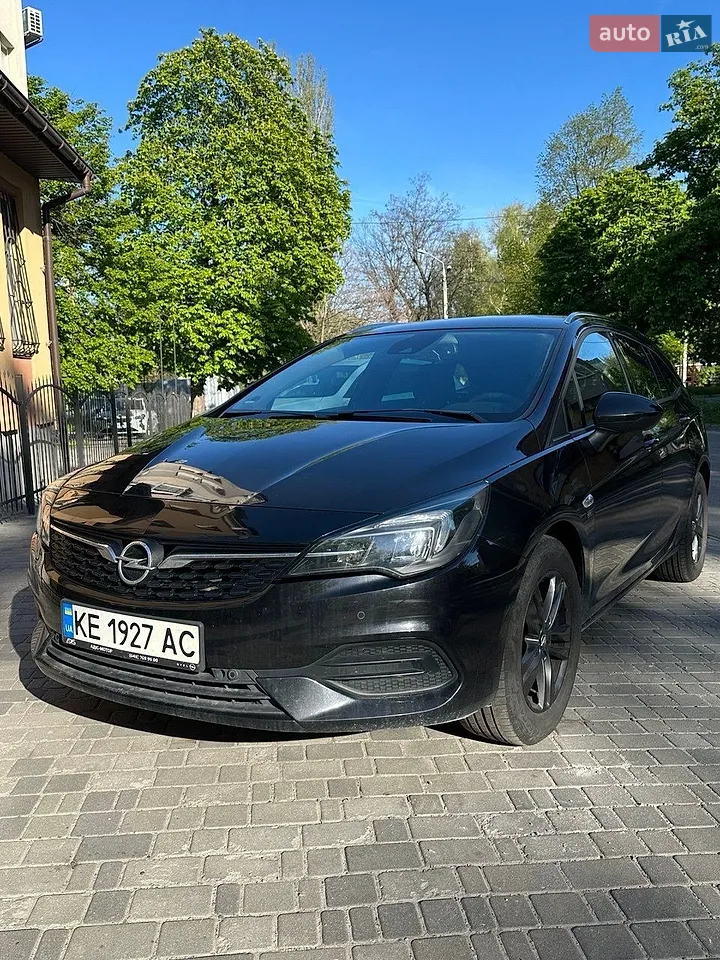 2020 Opel Astra - фото 1