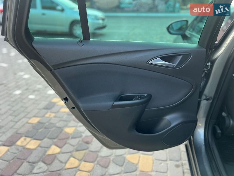 Универсал Opel Astra 2020 в Луцке