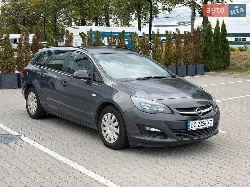 Opel Astra 2014