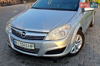 Opel Astra  2009