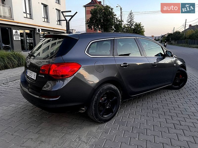 Универсал Opel Astra 2011 в Ивано-Франковске фото 5 Универсал Opel Astra 2011 в Ивано-Франковске