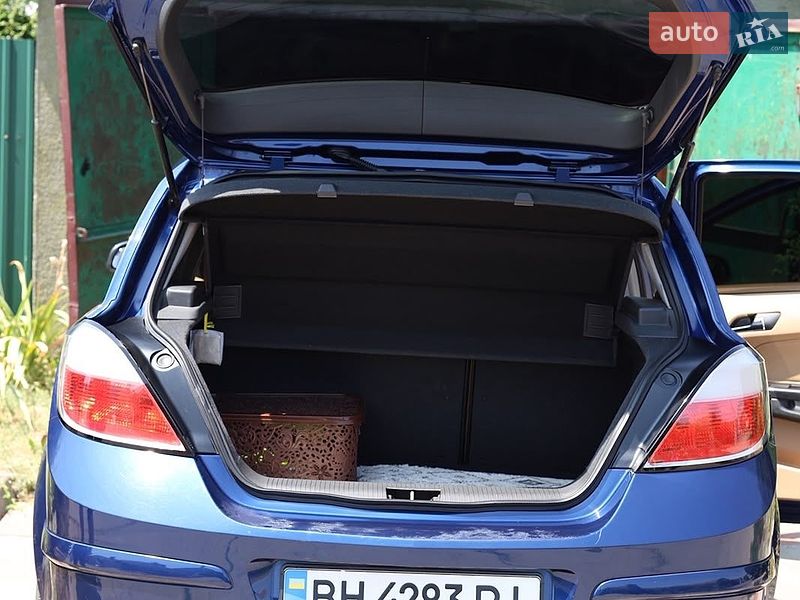 Хетчбек Opel Astra 2005 в Чорноморську