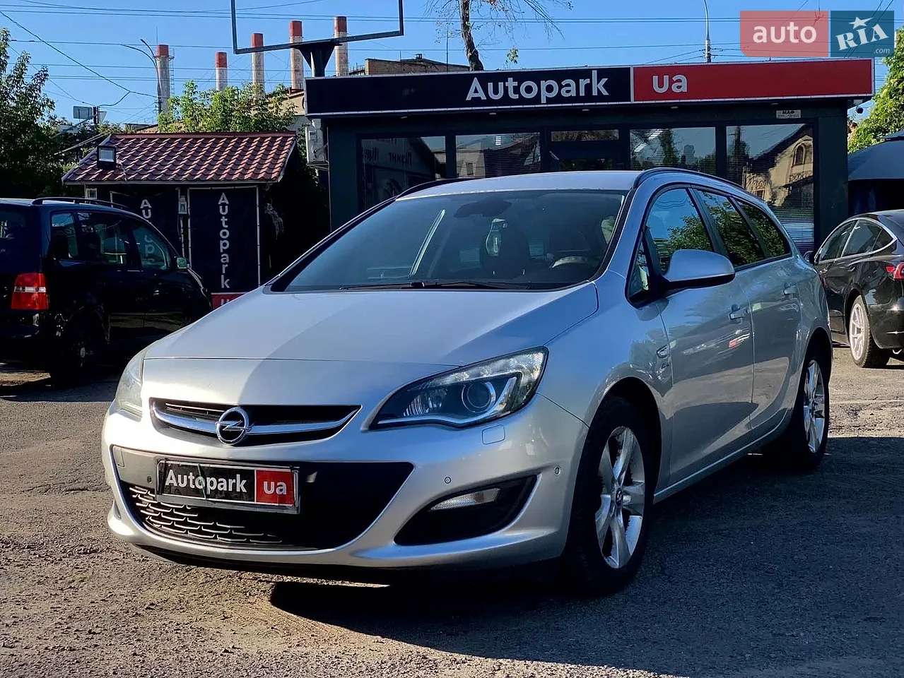 2013 Opel Astra - фото 1