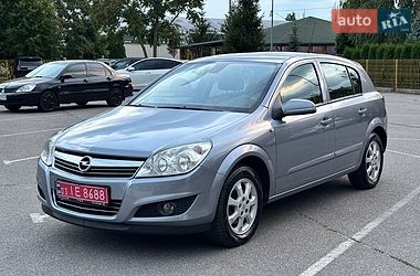Opel Astra  2007