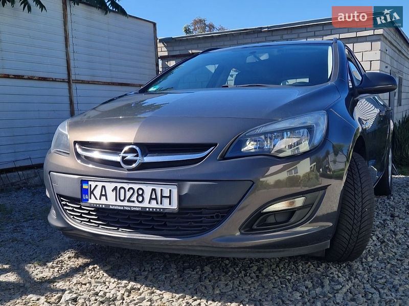 Opel Astra 2015