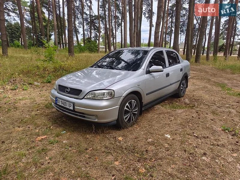 Opel Astra 2004