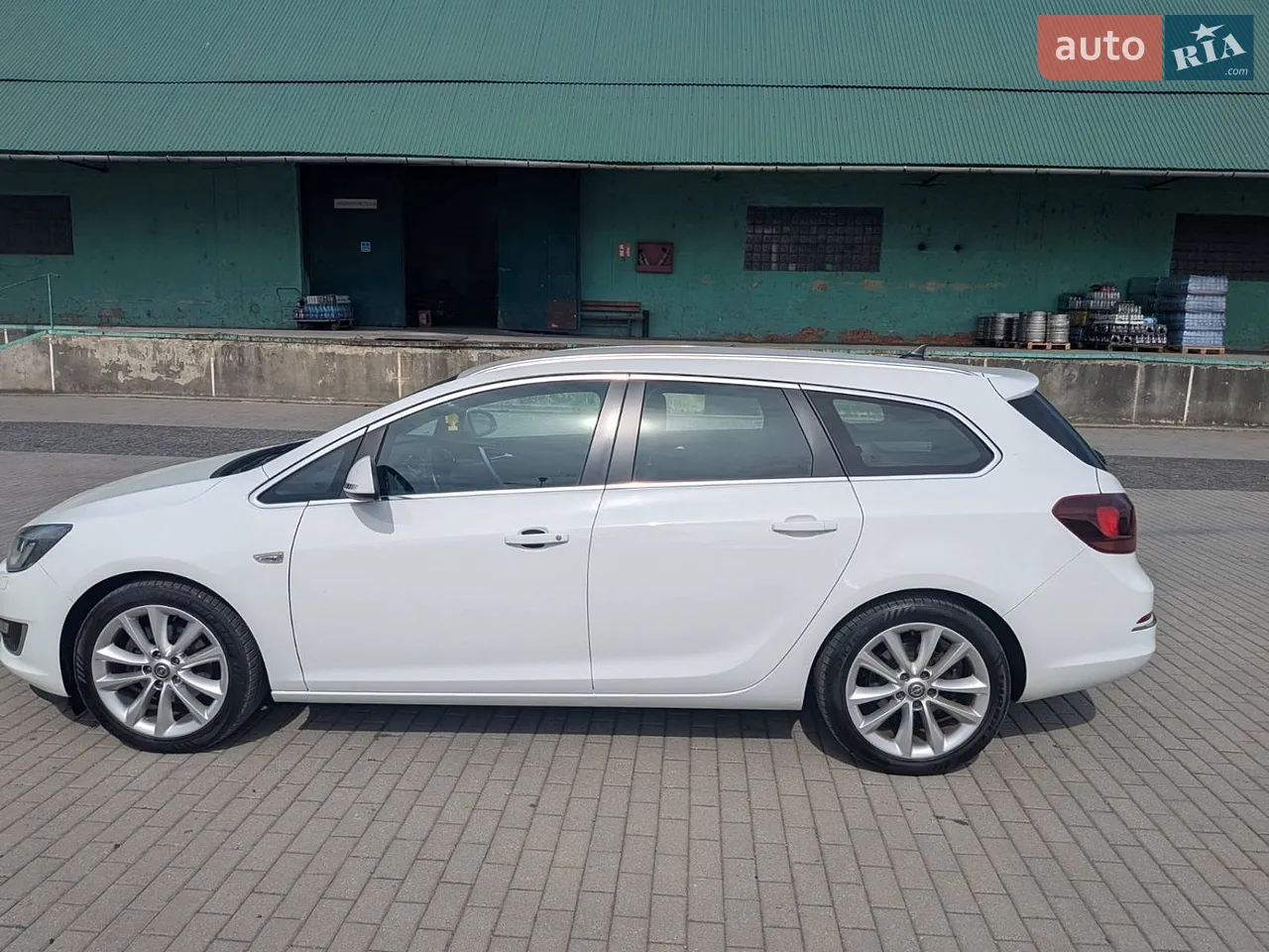 2014 Opel Astra - мініатюра 2