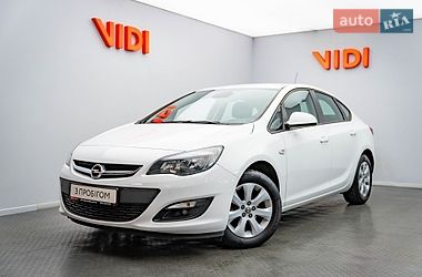 Opel Astra  2019