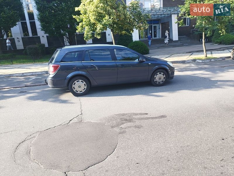 Універсал Opel Astra 2009 в Києві фото 15 Універсал Opel Astra 2009 в Києві