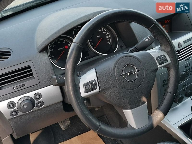 Універсал Opel Astra 2009 в Києві фото 24 Універсал Opel Astra 2009 в Києві
