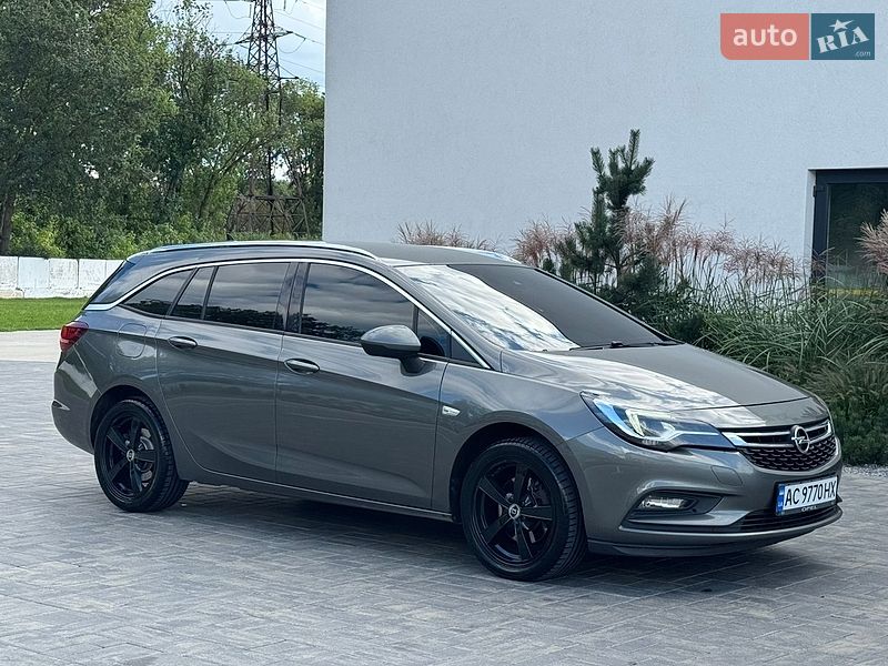 Универсал Opel Astra 2019 в Луцке