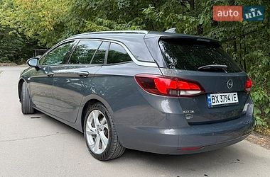 Универсал Opel Astra 2016 в Хмельницком