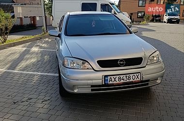 Opel Astra  2003