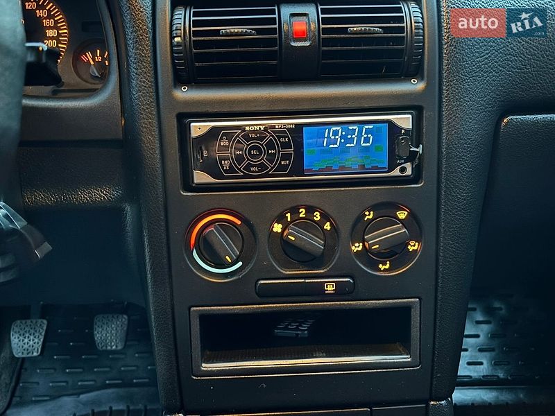 Седан Opel Astra 2008 в Бердичеве