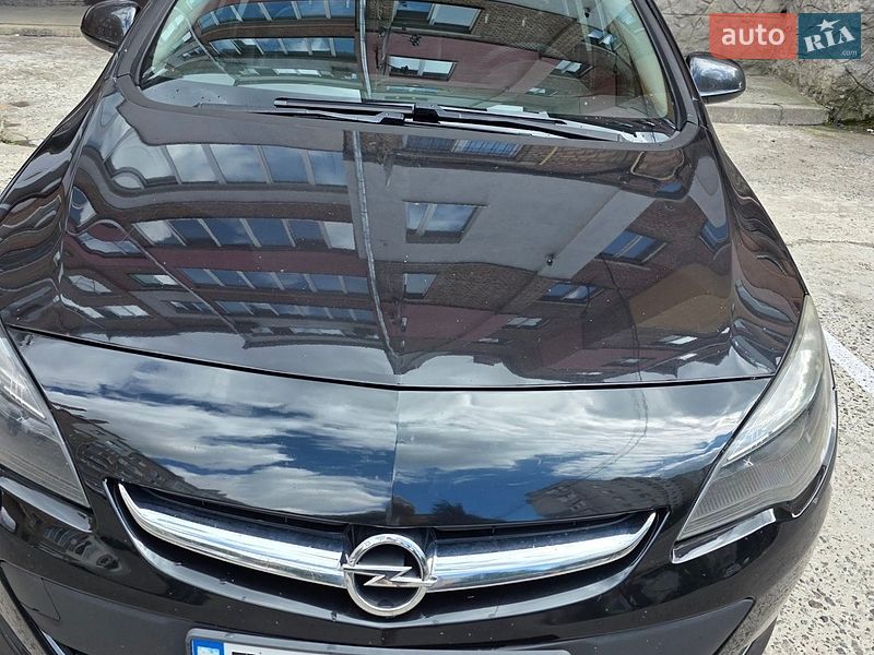 Opel Astra 2015
