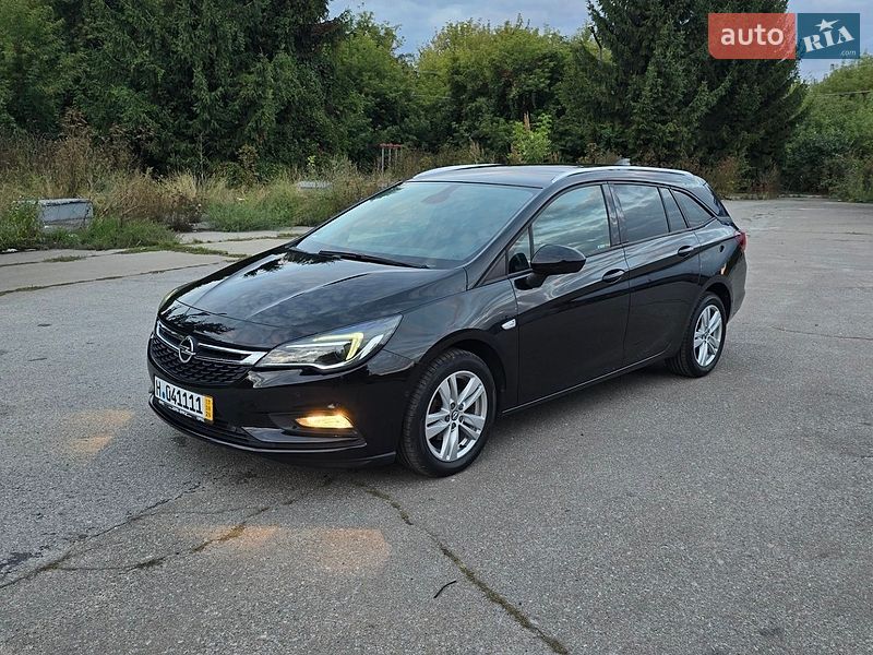 Универсал Opel Astra 2017 в Бердичеве Универсал Opel Astra 2017 в Бердичеве