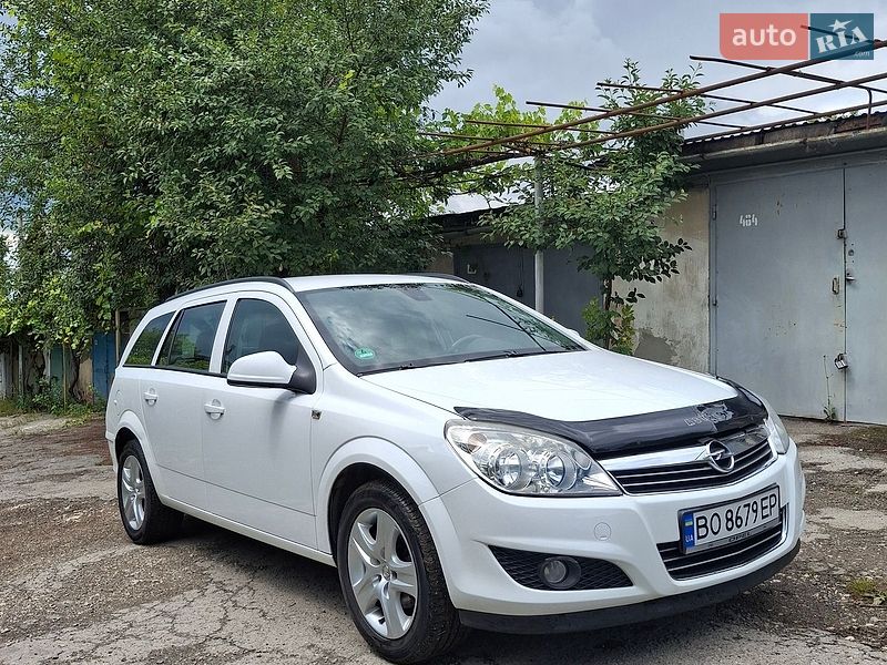 Opel Astra 2009