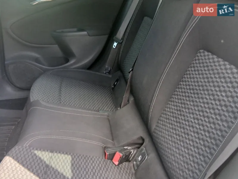 Opel Astra 2016