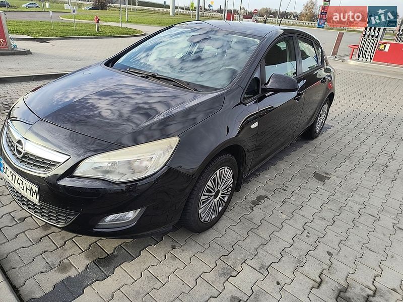 Opel Astra 2010