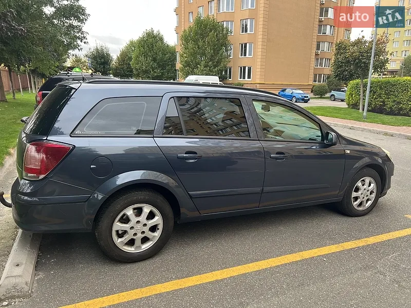 Opel Astra 2008