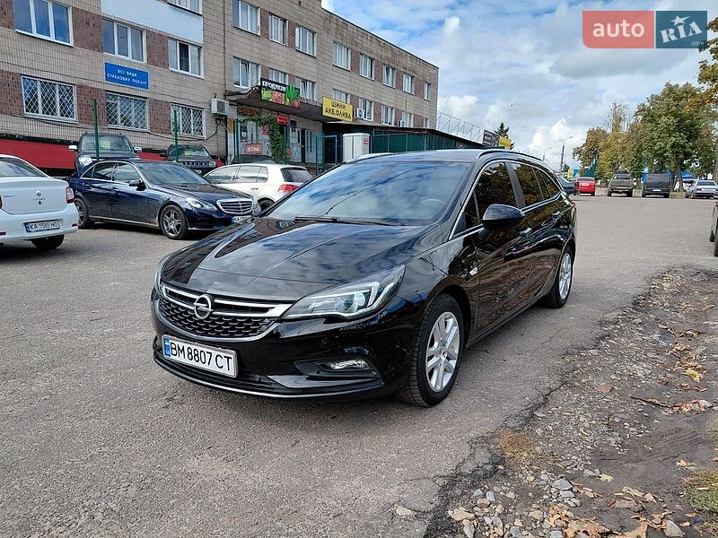 Універсал Opel Astra 2017 в Сумах