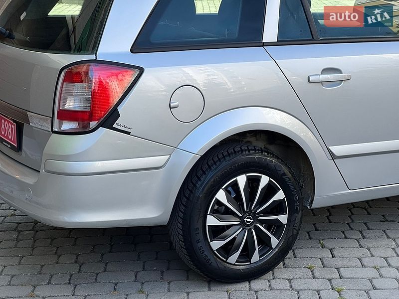 Универсал Opel Astra 2009 в Ивано-Франковске фото 10 Универсал Opel Astra 2009 в Ивано-Франковске