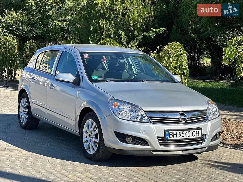 Opel Astra 2008
