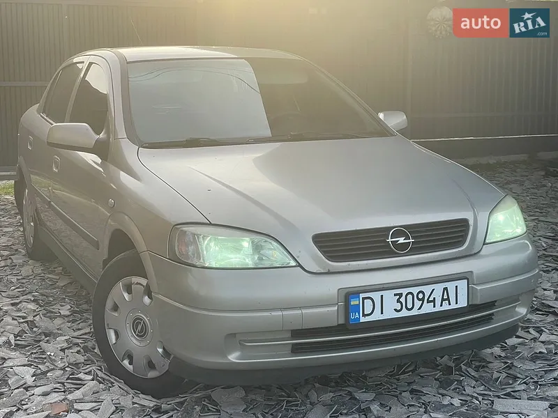 Opel Astra 2008