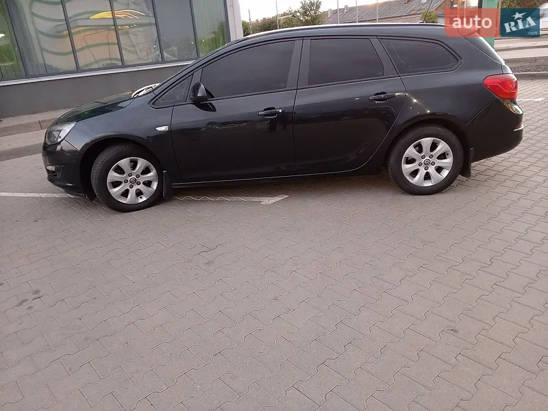 Opel Astra 2015