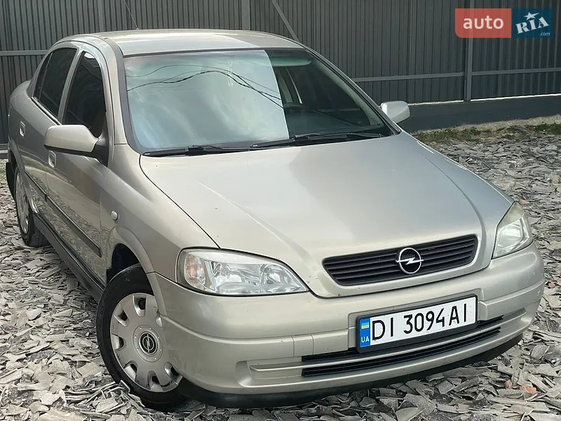 Opel Astra 2008