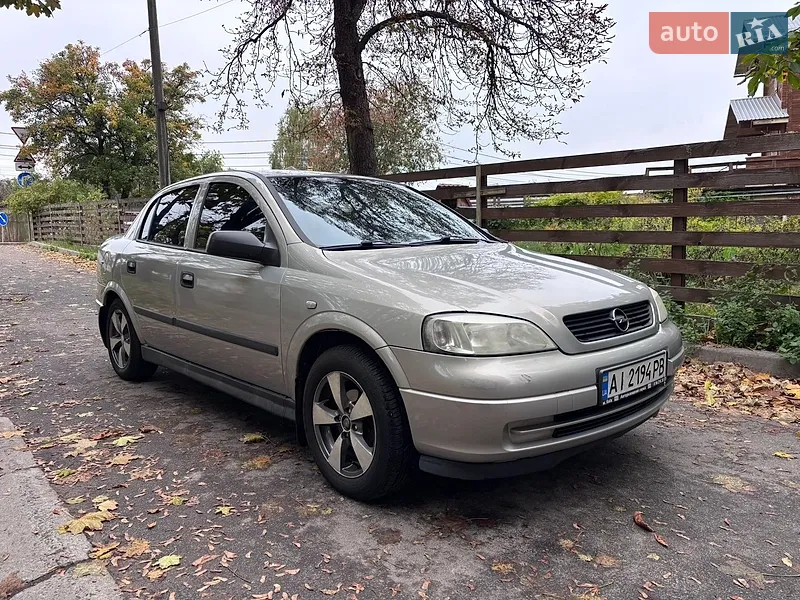 Opel Astra 2008