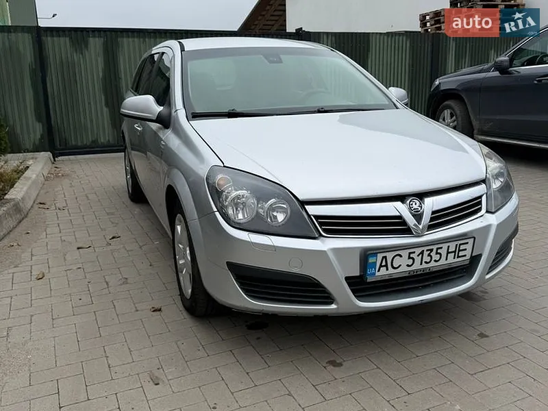Opel Astra 2010