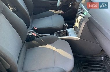 Універсал Opel Astra 2013 в Дніпрі