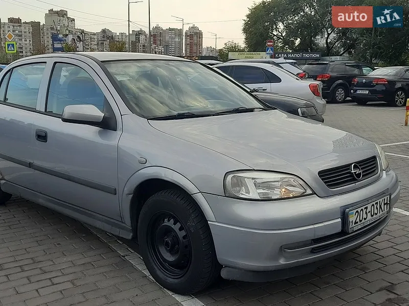 Opel Astra
