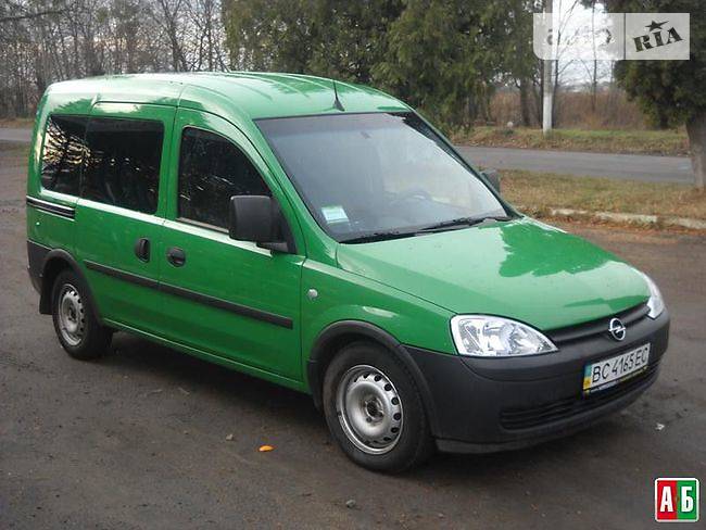 Opel Campo 2011 року