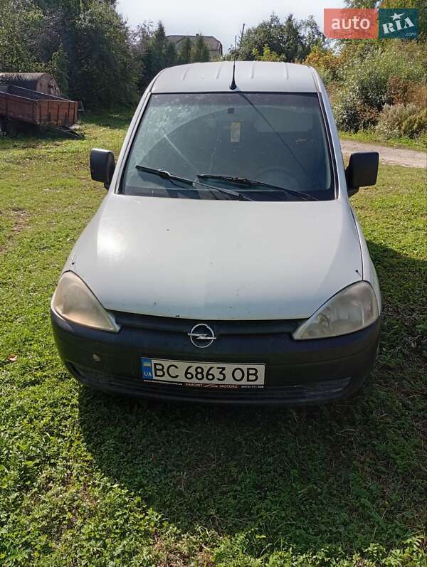 Микровэн Opel Combo-e