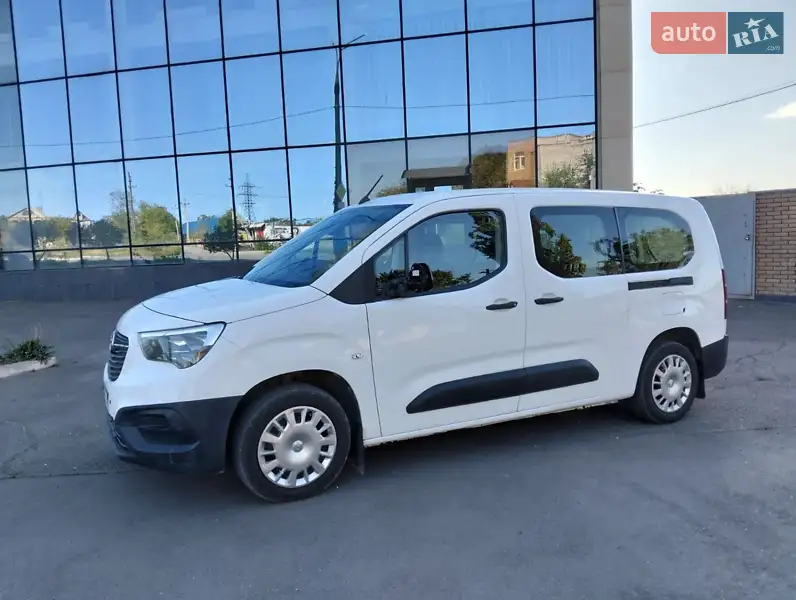 Opel Combo 2021