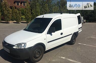 Opel Combo  2011